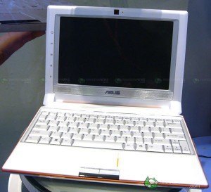 asus_eee_1001_aki