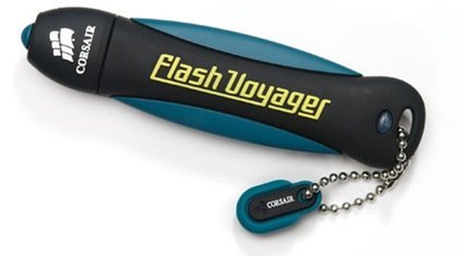 corsair_flashvoyager64gig-thumb-450x249